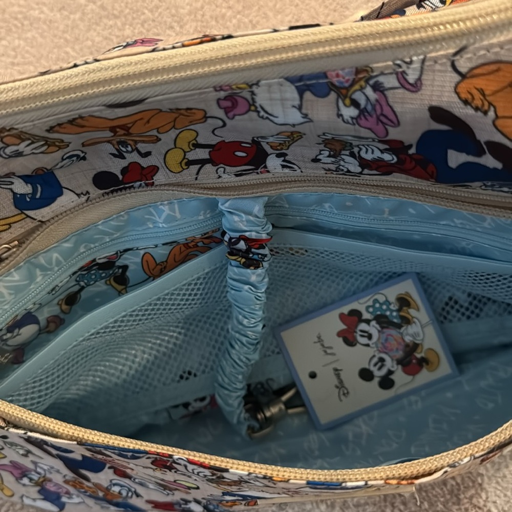 JuJuBe Disney Sensational Snacks HoboBe - Picture 6 of 6